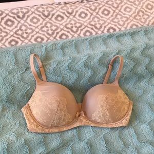 Body by Victoria’s Secret wireless bra